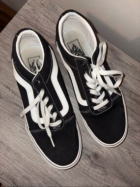 Vans Women’s Size 9 Black and White Sneakers